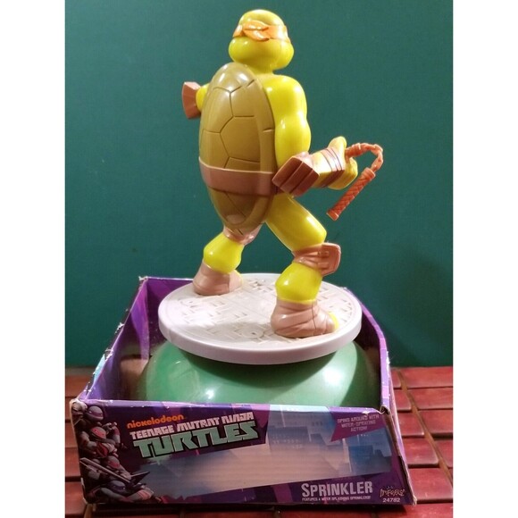 Teenage Mutant Ninja Turtles Michelangelo Lawn Sprinkler Nickelodeon - Picture 2 of 5